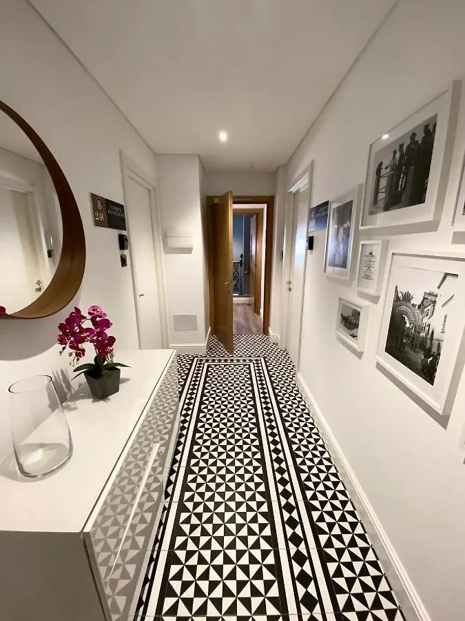 Ultimate City Centre Penthouse With Large Terrace - Grand Central House 지브롤터 지브롤터
